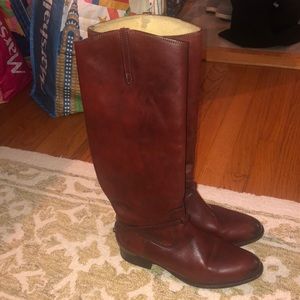 Like New Frye Womens Lindsay Plate Knee High Boot